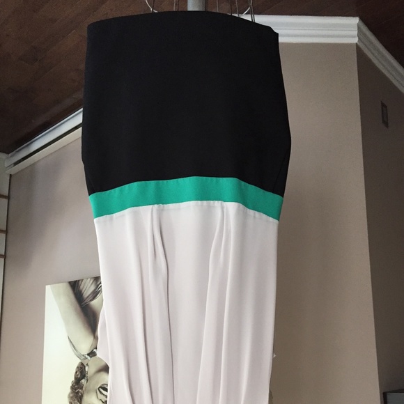 Mexx Dress - Picture 2 of 2